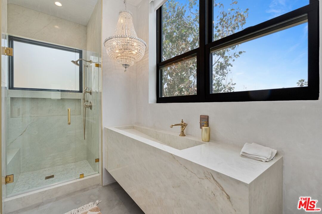 15 Reef Street Marina del Rey, CA 90292 - Photo 27 of 52