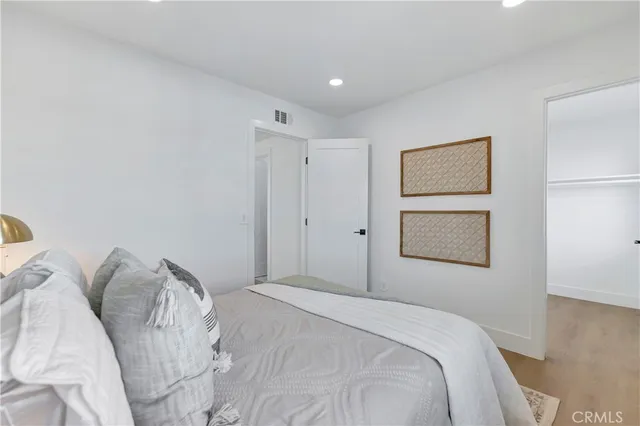 $1,999,000 | 21211 Binghampton Circle, Huntington Beach, CA 92646