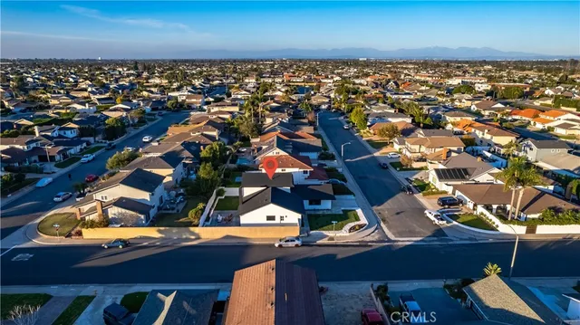 $1,999,000 | 21211 Binghampton Circle, Huntington Beach, CA 92646