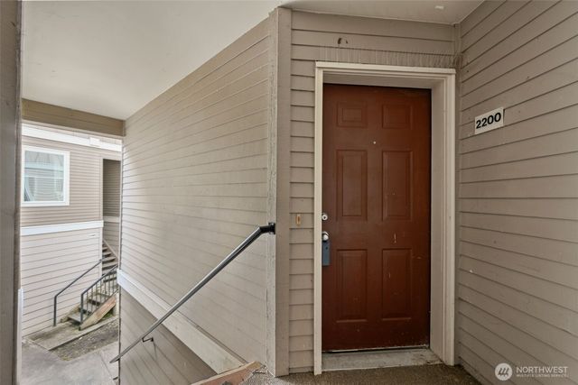 $385,000 | 2200 Tolmie Avenue, Unit D1, DuPont, WA 98327