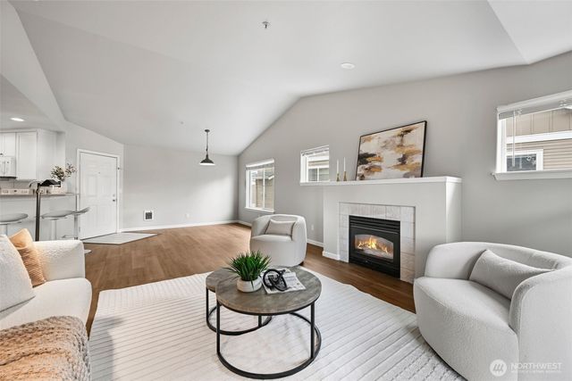 $385,000 | 2200 Tolmie Avenue, Unit D1, DuPont, WA 98327