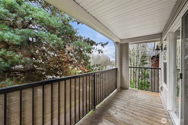 $385,000 | 2200 Tolmie Avenue, Unit D1, DuPont, WA 98327