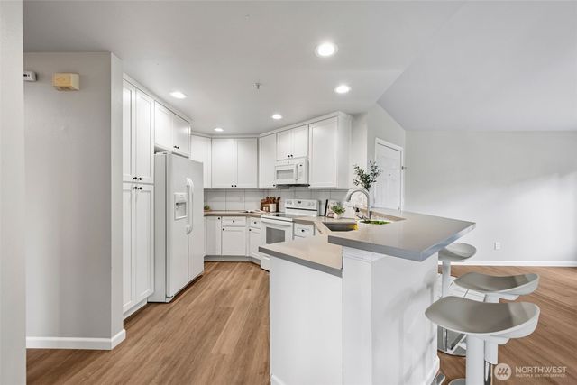 $385,000 | 2200 Tolmie Avenue, Unit D1, DuPont, WA 98327