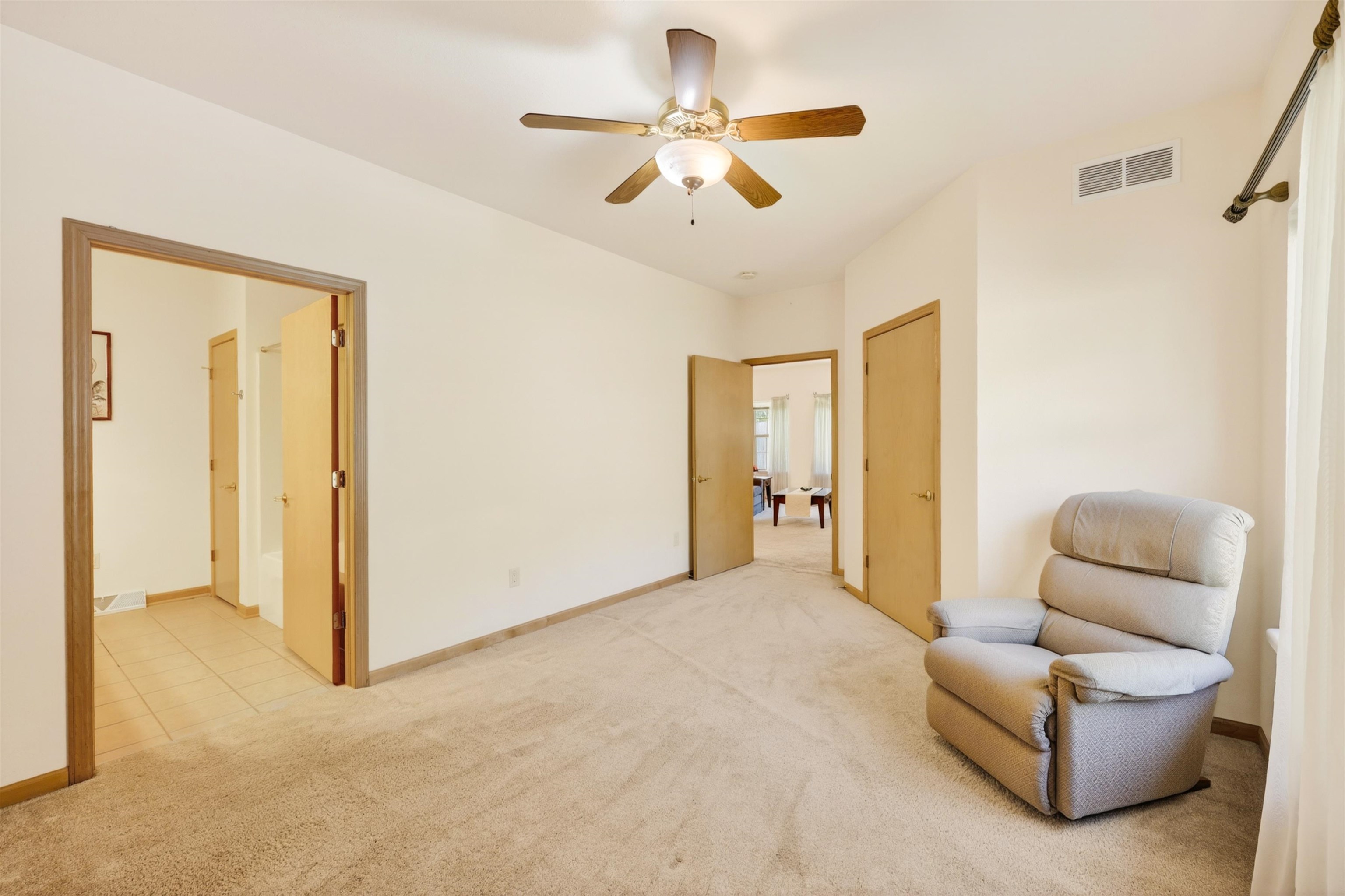 672 Clardell Drive Sun Prairie, WI 53590 - Photo 22 of 43