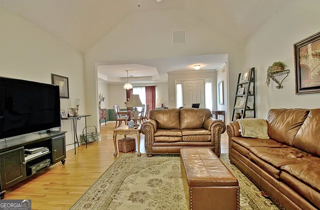 $400,000 | 125 Wendy Way, Fayetteville, GA 30215