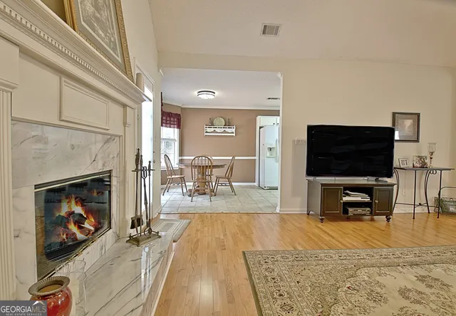 $400,000 | 125 Wendy Way, Fayetteville, GA 30215