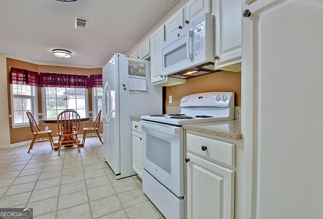 $400,000 | 125 Wendy Way, Fayetteville, GA 30215