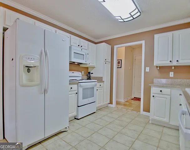 $400,000 | 125 Wendy Way, Fayetteville, GA 30215