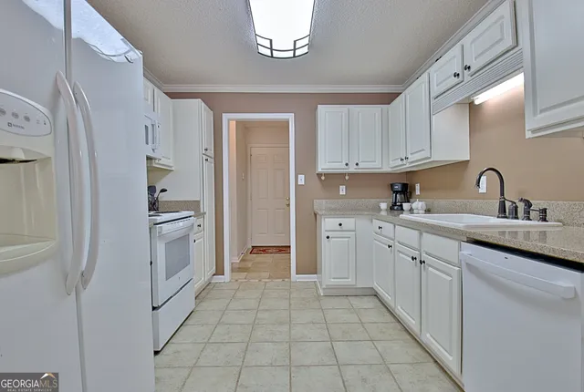 $400,000 | 125 Wendy Way, Fayetteville, GA 30215