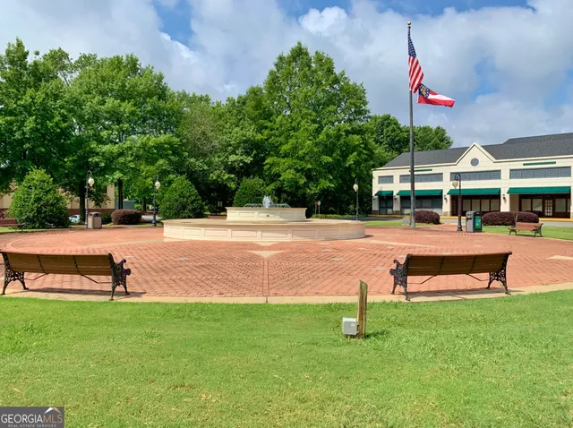 $400,000 | 125 Wendy Way, Fayetteville, GA 30215