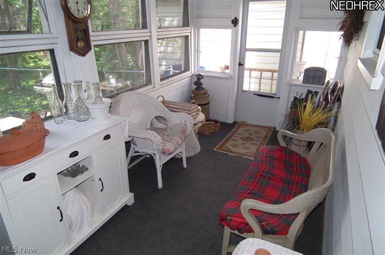 2544 Laurelhurst Road Cleveland, OH 44118 - Photo 12 of 14 NICE SUNPORCH!