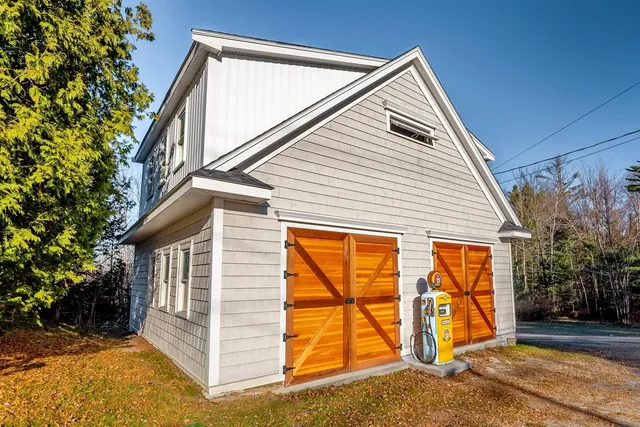 $415,000 | 237 Lancaster Road, Unit 1, Whitefield, NH 03598