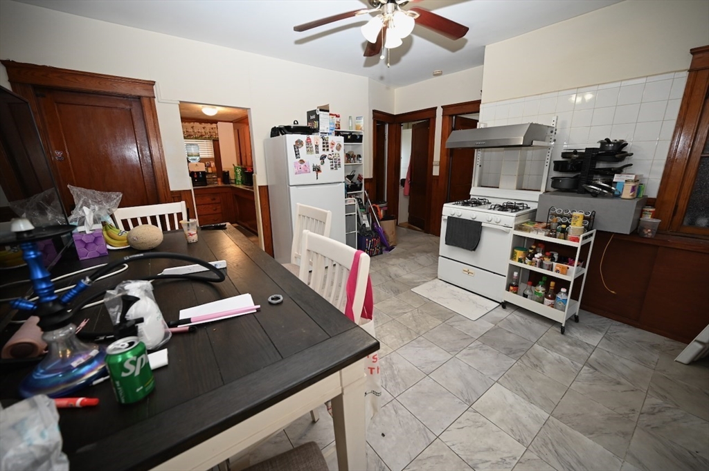 14 Derby Street Worcester, MA 01604 - Photo 17 of 23