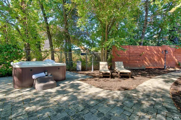 $1,150,000 | 833 Belle Avenue, San Rafael, CA 94901