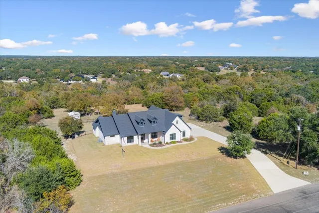 $925,000 | 1250 Creekview Drive, Salado, TX 76571