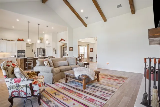 $925,000 | 1250 Creekview Drive, Salado, TX 76571