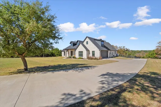 $925,000 | 1250 Creekview Drive, Salado, TX 76571