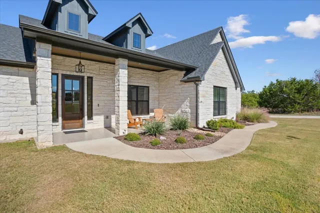 $925,000 | 1250 Creekview Drive, Salado, TX 76571