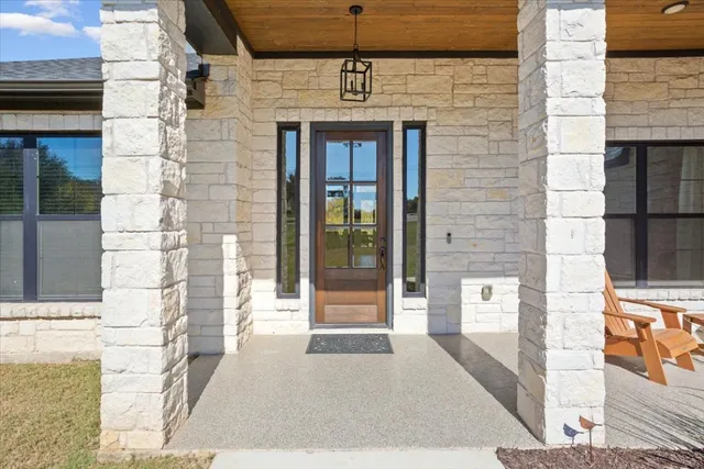 $925,000 | 1250 Creekview Drive, Salado, TX 76571