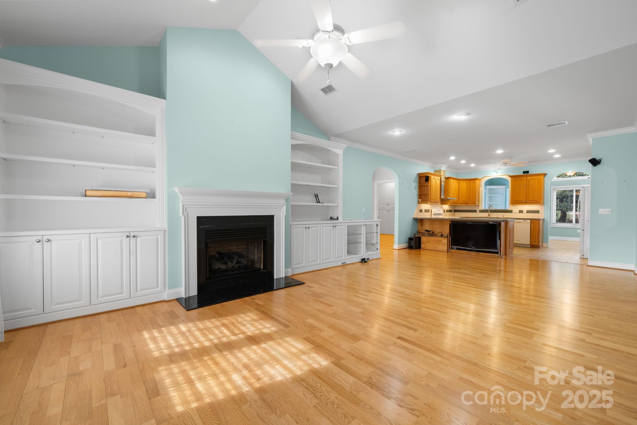 906 3rd St Drive Northeast Conover, NC 28613 - Photo 5 of 47 a view of an empty room with a kitchen