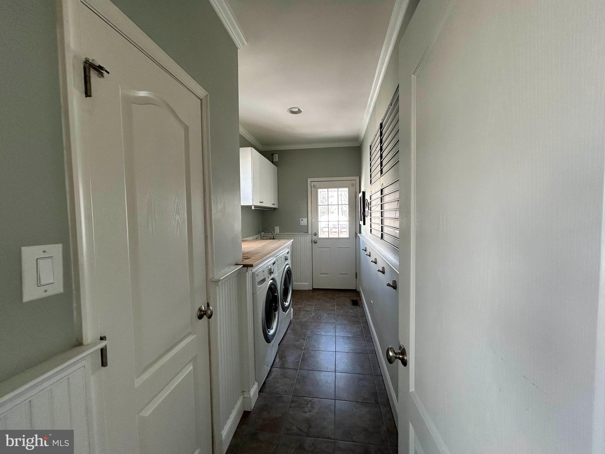 18 Foxcroft Way Mount Laurel, NJ 08054 - Photo 21 of 28 Laundry