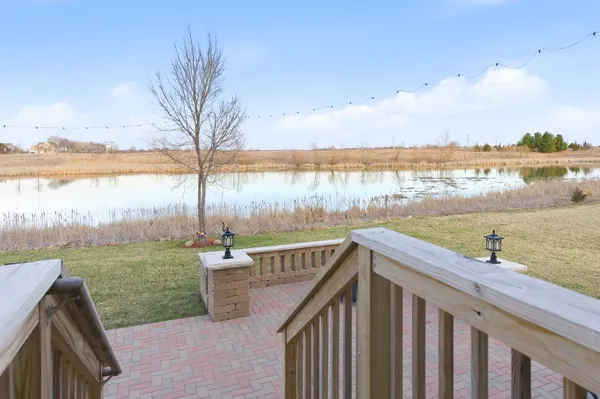 $600,000 | 306 Atkinson Drive, Sugar Grove, IL 60554