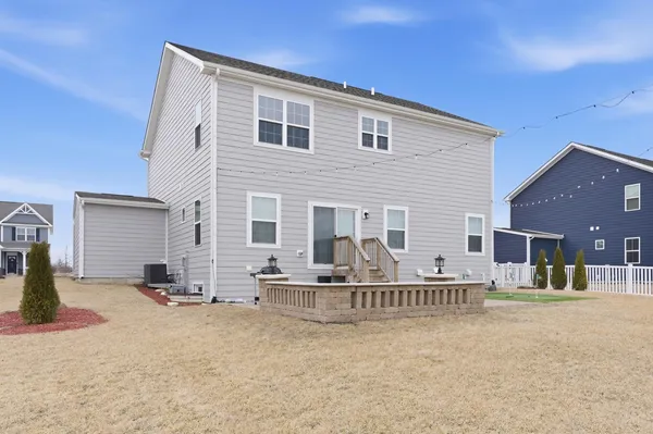 $600,000 | 306 Atkinson Drive, Sugar Grove, IL 60554