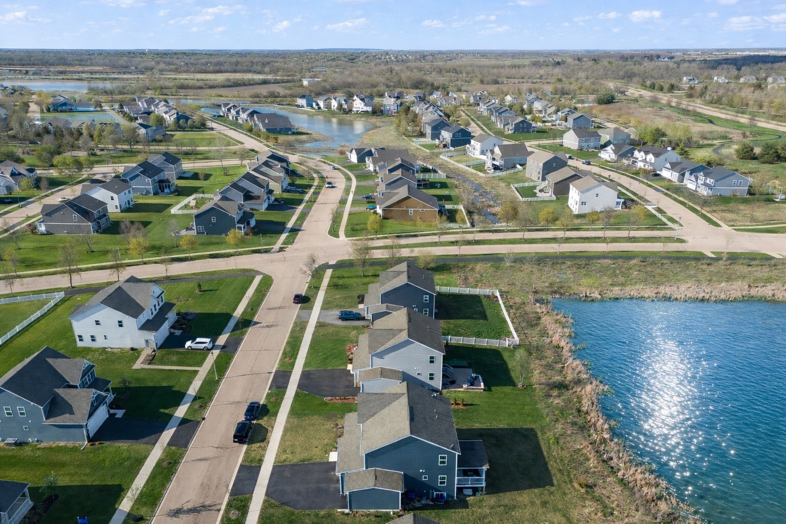 306 Atkinson Drive Sugar Grove, IL 60554 - Photo 49 of 50 an aerial view of residential houses with outdoor space