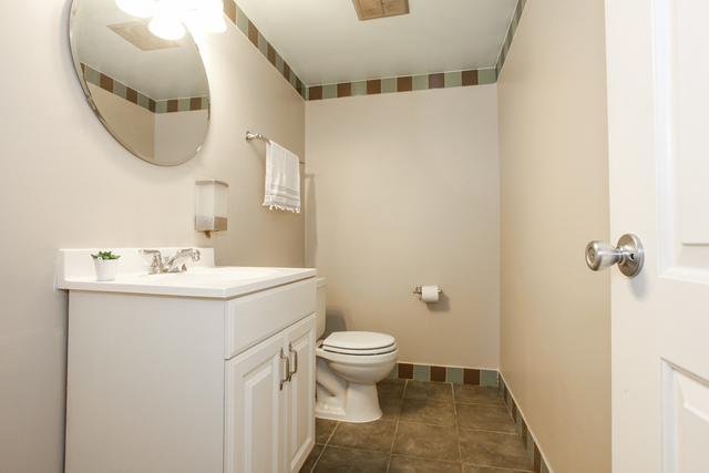 204 East Bailey Road, Unit A Naperville, IL 60565 - Photo 12 of 13 Gallery Image 12