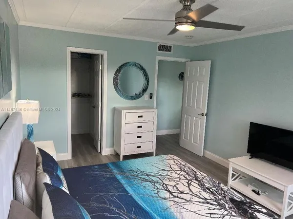 $3,995 | 1215 97th Street, Unit 11, Marathon, FL 33050