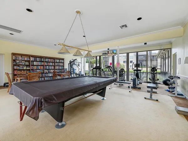 $330,000 | 11811 Ave Of The PGA, West Palm Beach, FL 33418