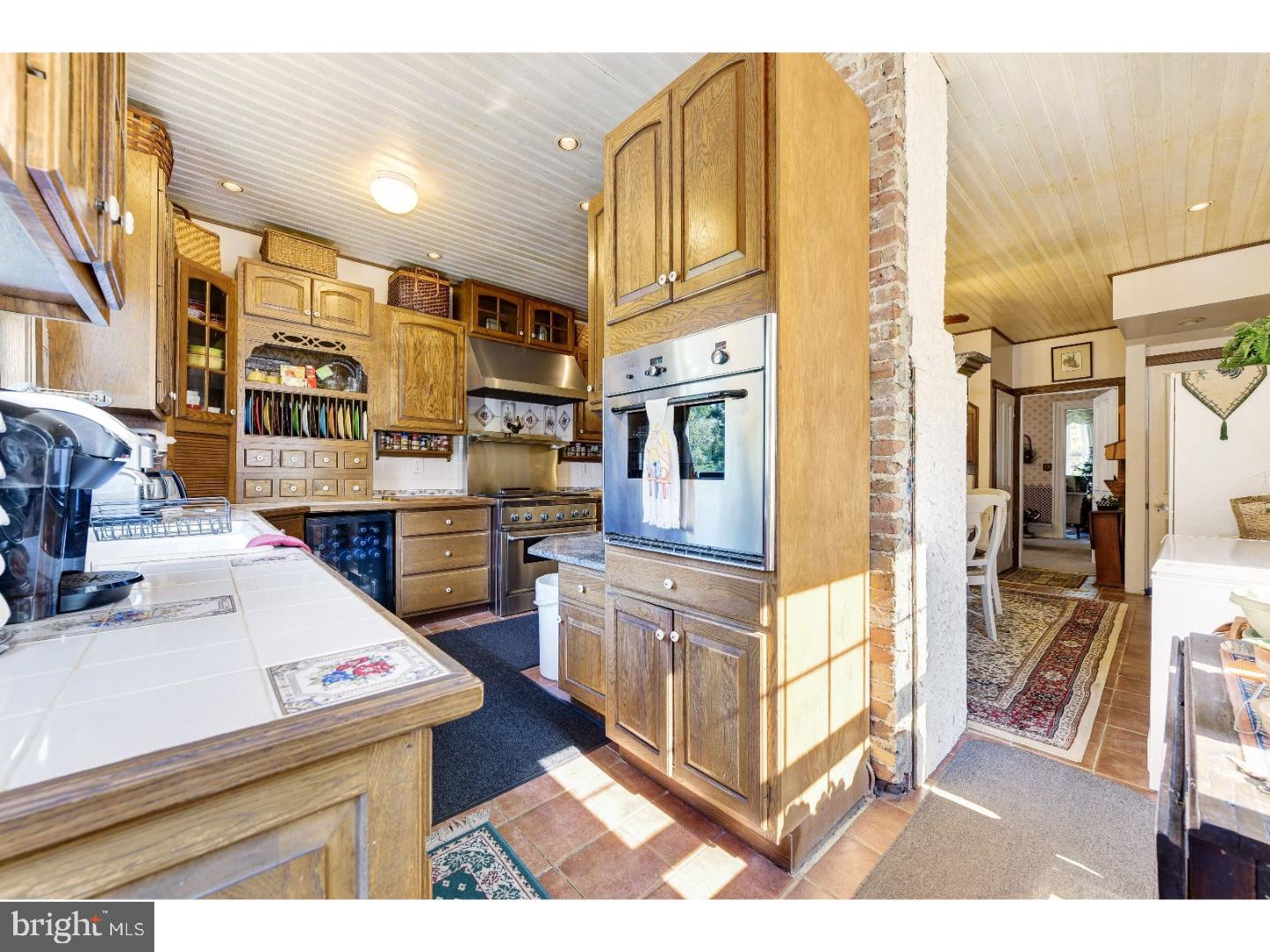 37 Elizabeth Street Pemberton, NJ 08068 - Photo 9 of 21 Kitchen