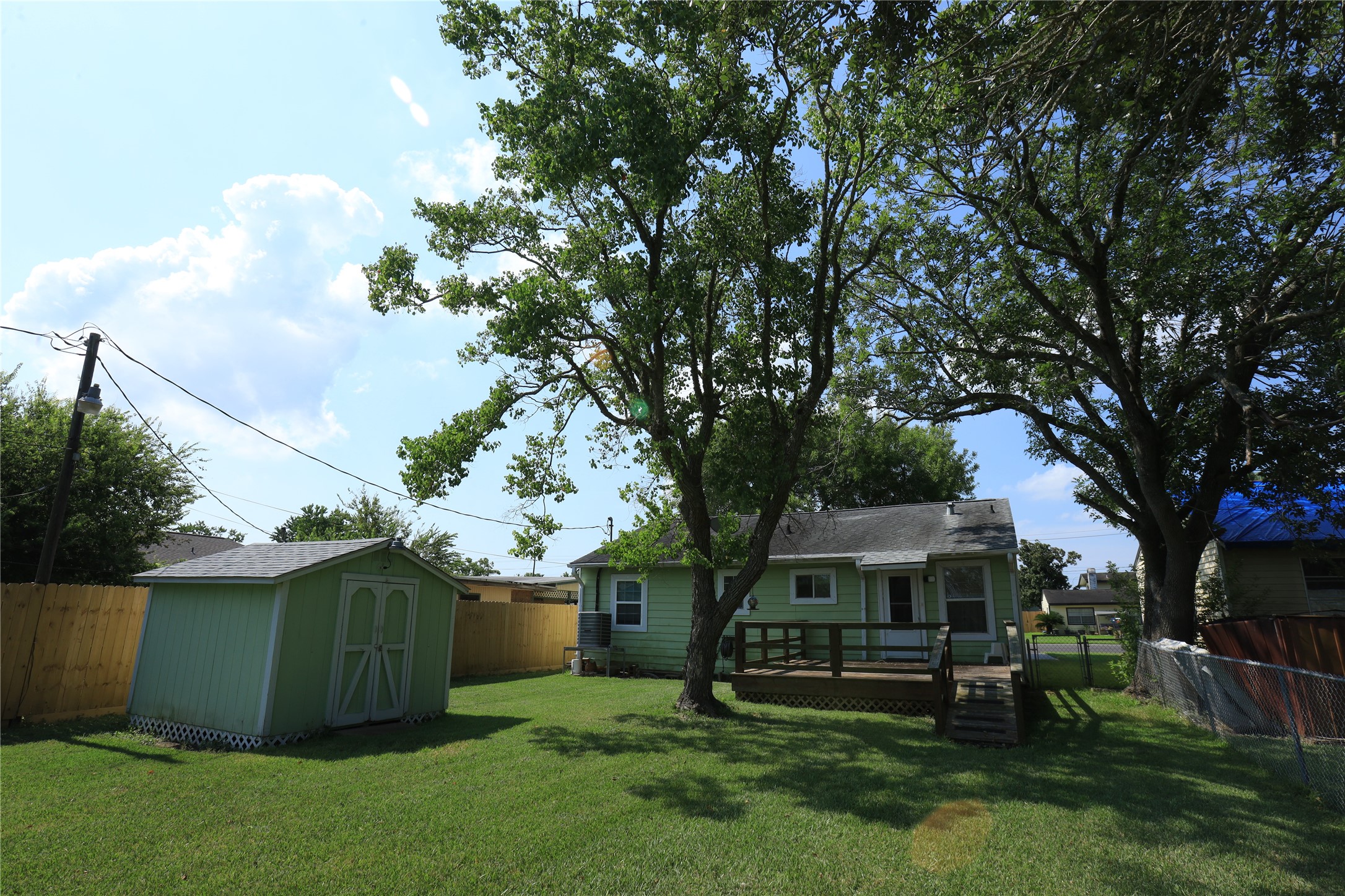 726 West 8th Street Freeport, TX 77541 - Photo 14 of 18