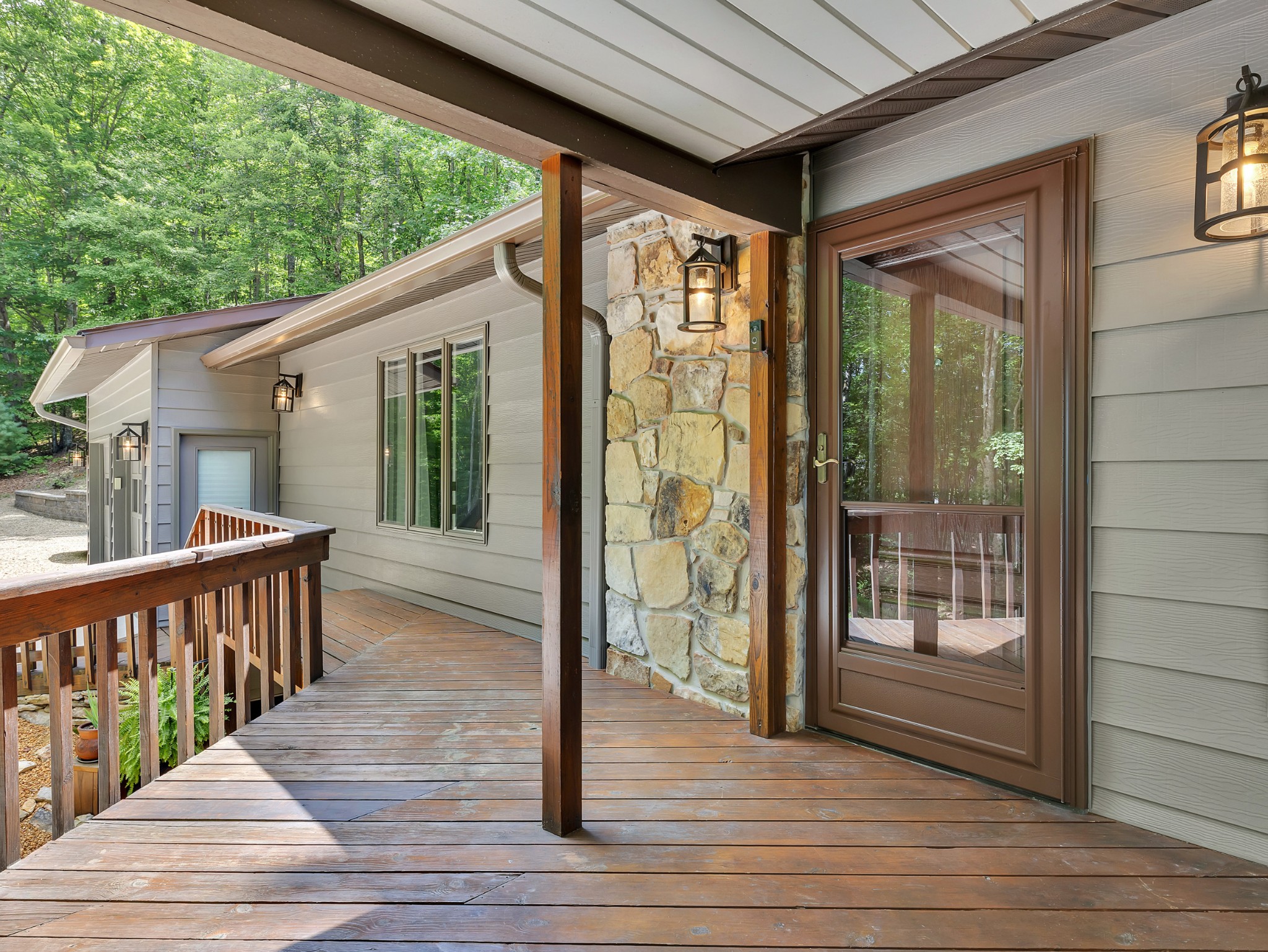 166 Rotherham Drive Crossville, TN 38558 - Photo 3 of 43 Gallery Image 3