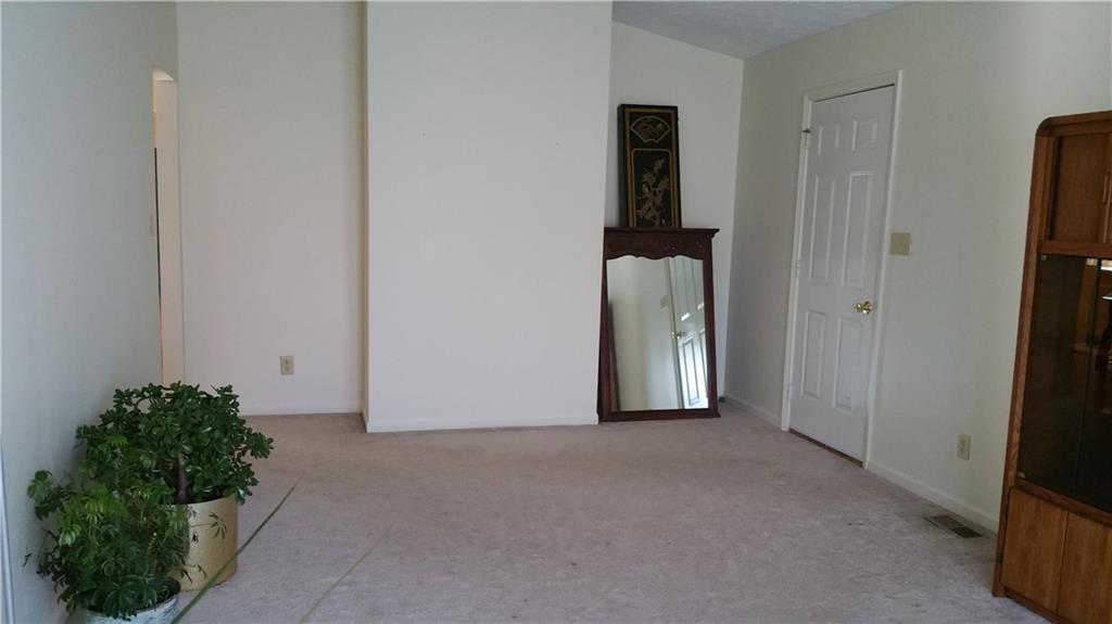 646 South Casteel Road Connersville, IN 47331 - Photo 14 of 21 Gallery Image 14