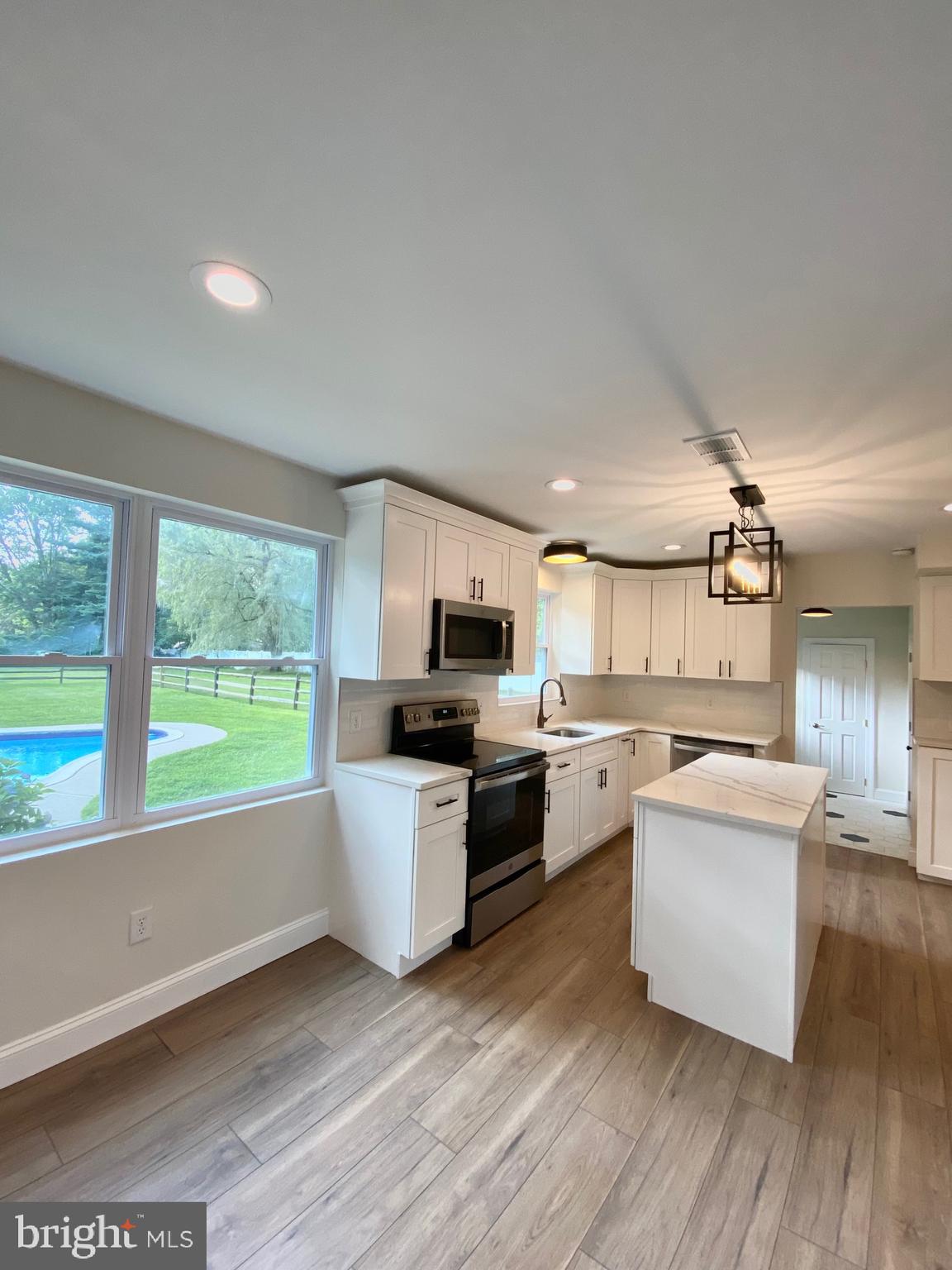 368 Pine Run Road Doylestown, PA 18901 - Photo 10 of 29