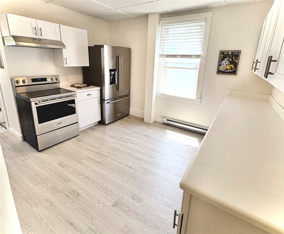8 Bridge Street, Unit 2 Newport, RI 02840 - Photo 1 of 15