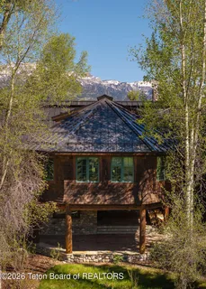 $23,500,000 | 185 Swan Road, Jackson, WY 83001