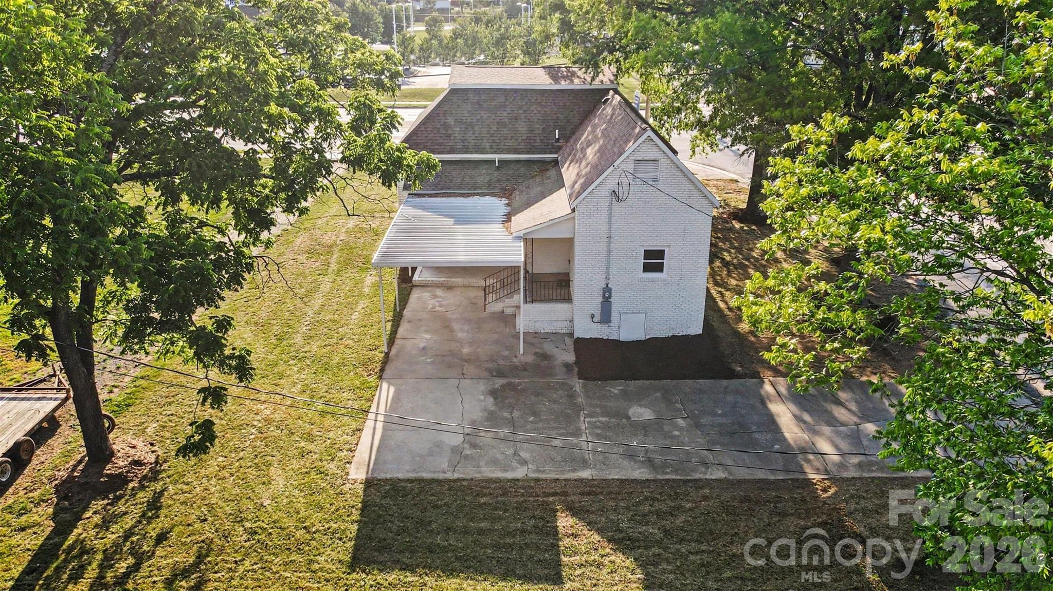 405 Aquadale Road Albemarle, NC 28001 - Photo 27 of 29 front view of a house with a yard