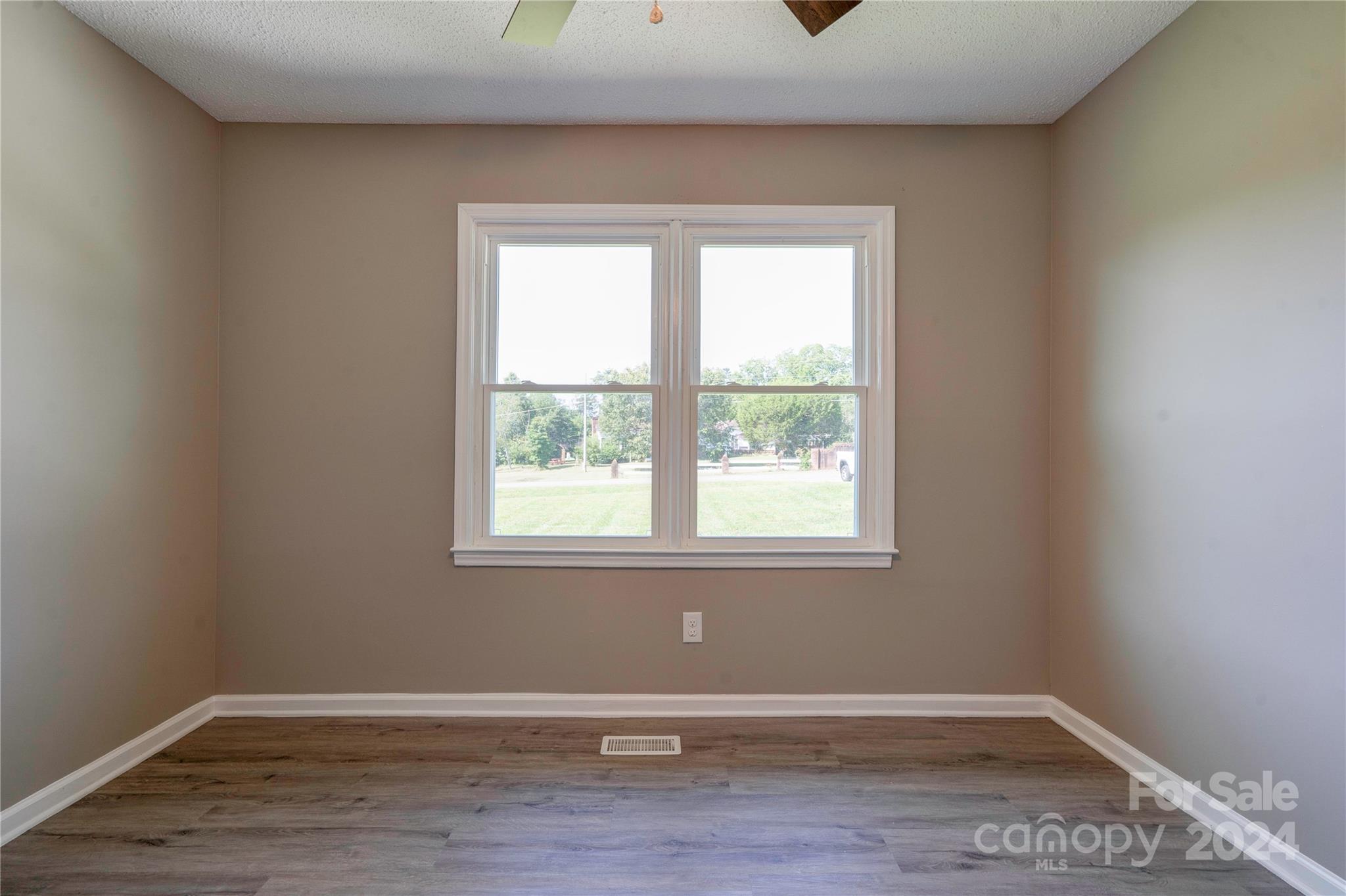 138 Rollingbrook Road Kings Mountain, NC 28086 - Photo 16 of 35 Gallery Image 16