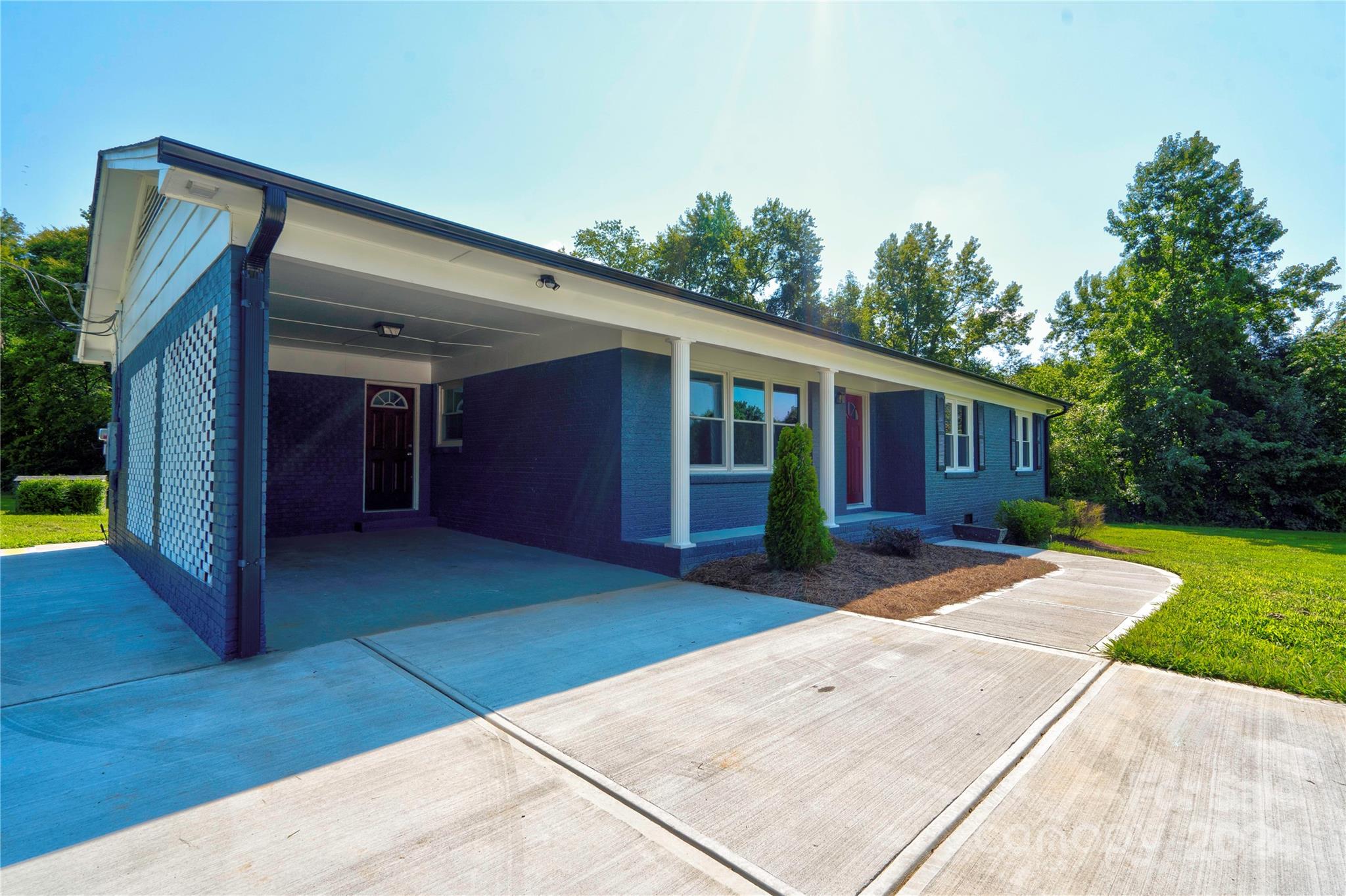 138 Rollingbrook Road Kings Mountain, NC 28086 - Photo 3 of 35 Gallery Image 3