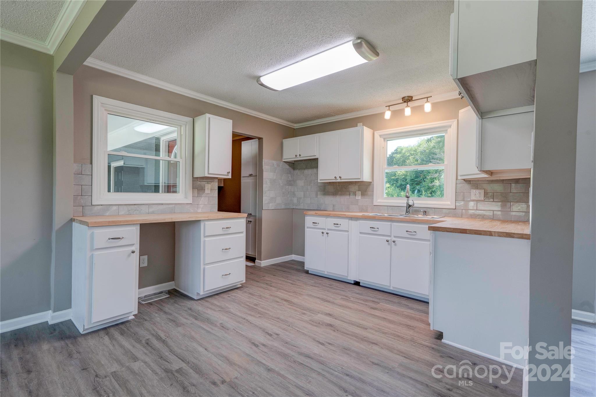138 Rollingbrook Road Kings Mountain, NC 28086 - Photo 7 of 35 Gallery Image 7