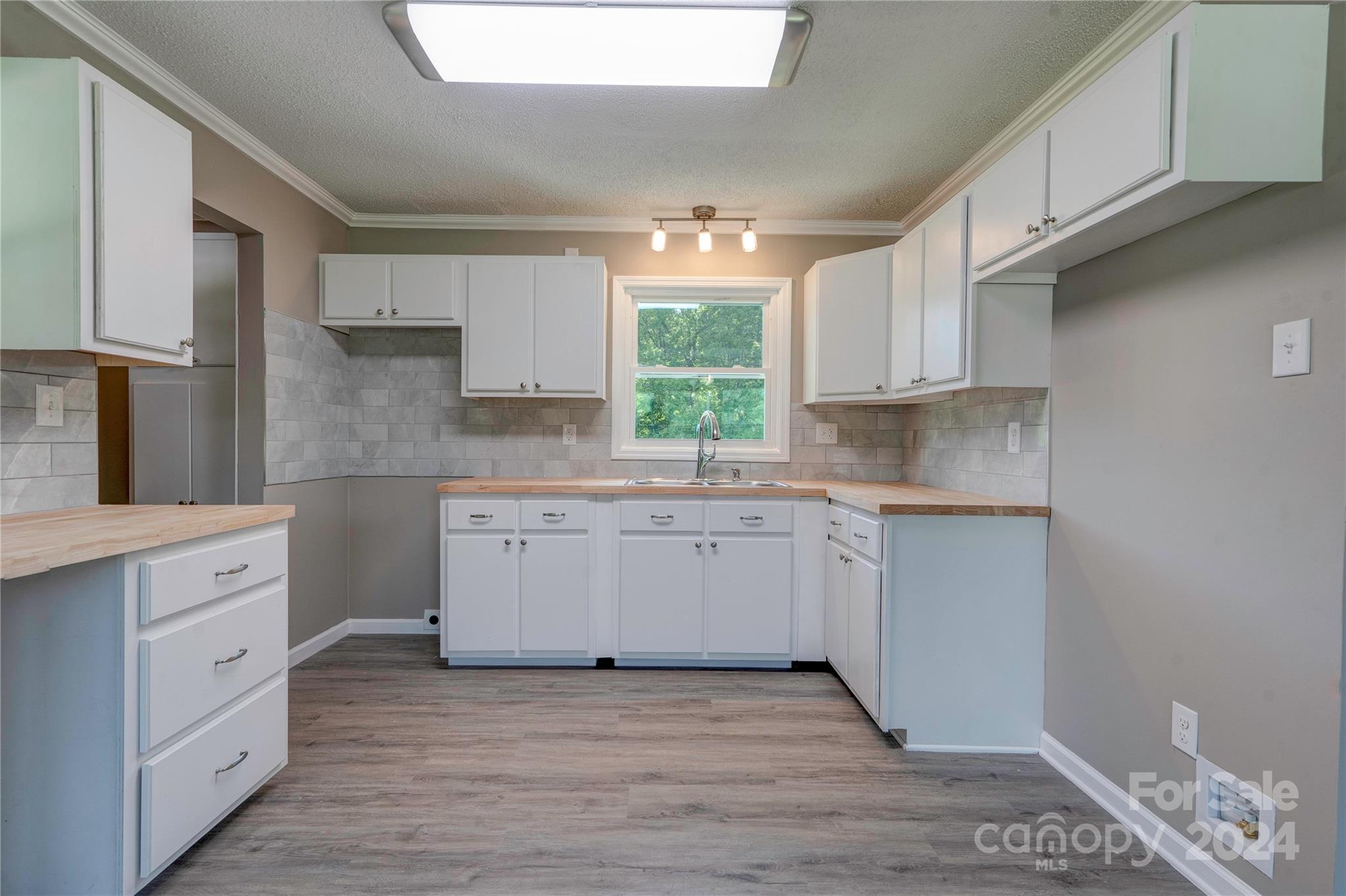 138 Rollingbrook Road Kings Mountain, NC 28086 - Photo 8 of 35 Gallery Image 8