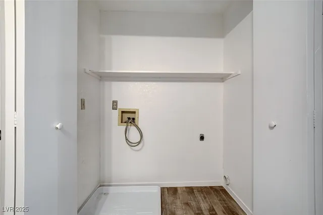 $1,640 | 2713 Otter Creek Court, Unit 202, Las Vegas, NV 89117