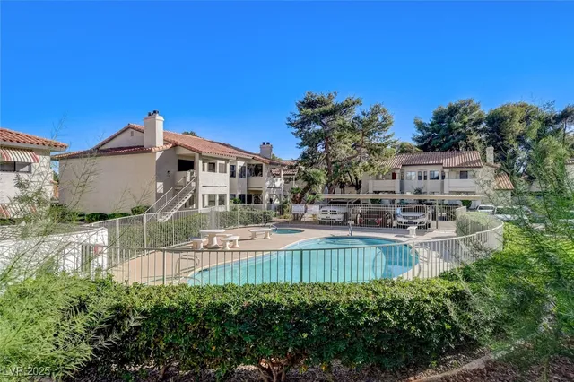 $1,640 | 2713 Otter Creek Court, Unit 202, Las Vegas, NV 89117