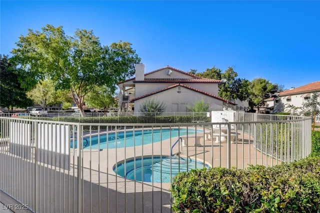 $1,640 | 2713 Otter Creek Court, Unit 202, Las Vegas, NV 89117
