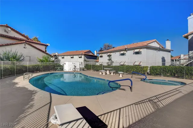 $1,640 | 2713 Otter Creek Court, Unit 202, Las Vegas, NV 89117