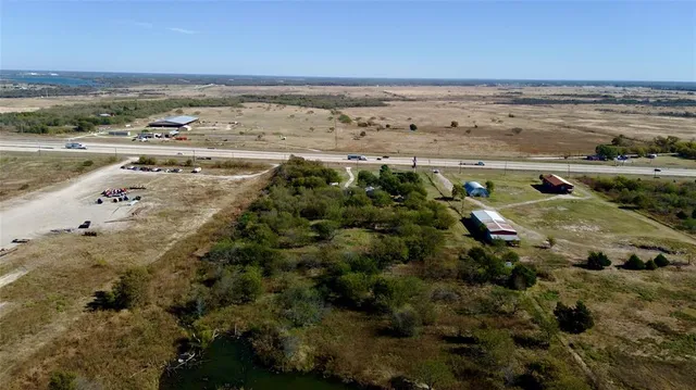 $695,000 | 5600 South Interstate Highway 45 West, Unit S, Corsicana, TX 75109