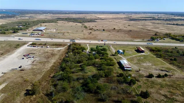 $695,000 | 5600 South Interstate Highway 45 West, Unit S, Corsicana, TX 75109