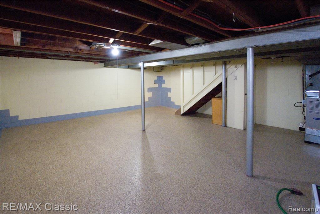 2604 Rochester Road Royal Oak, MI 48073 - Photo 25 of 32